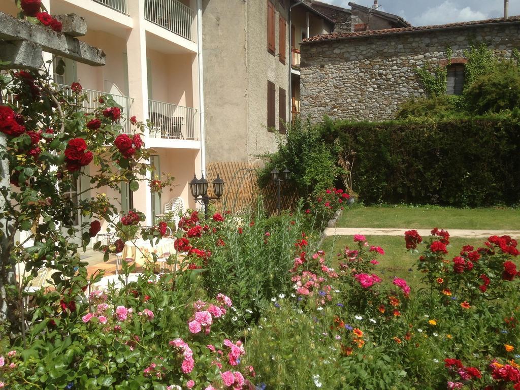 De La Poste Hotel Oust